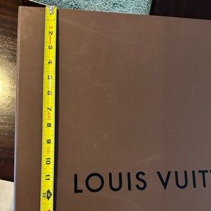 LV empty box